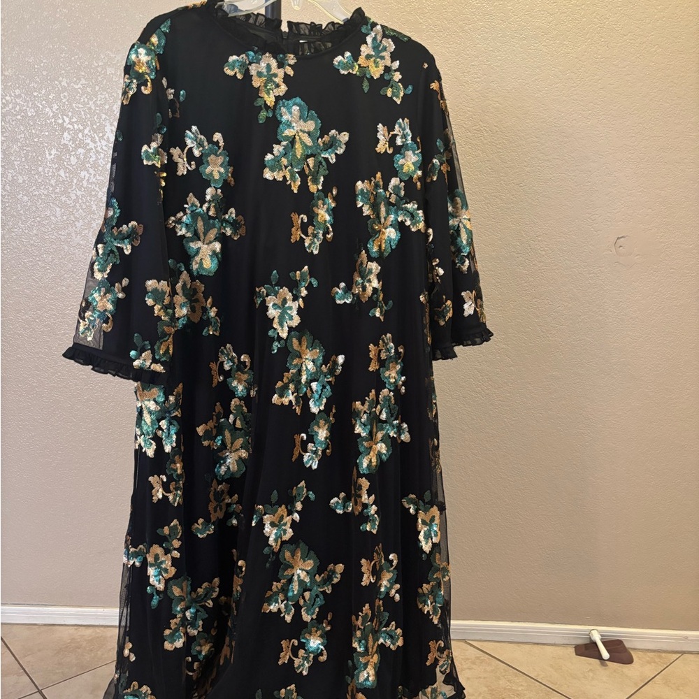 Dainty Jewells Black Floral Midi Dress